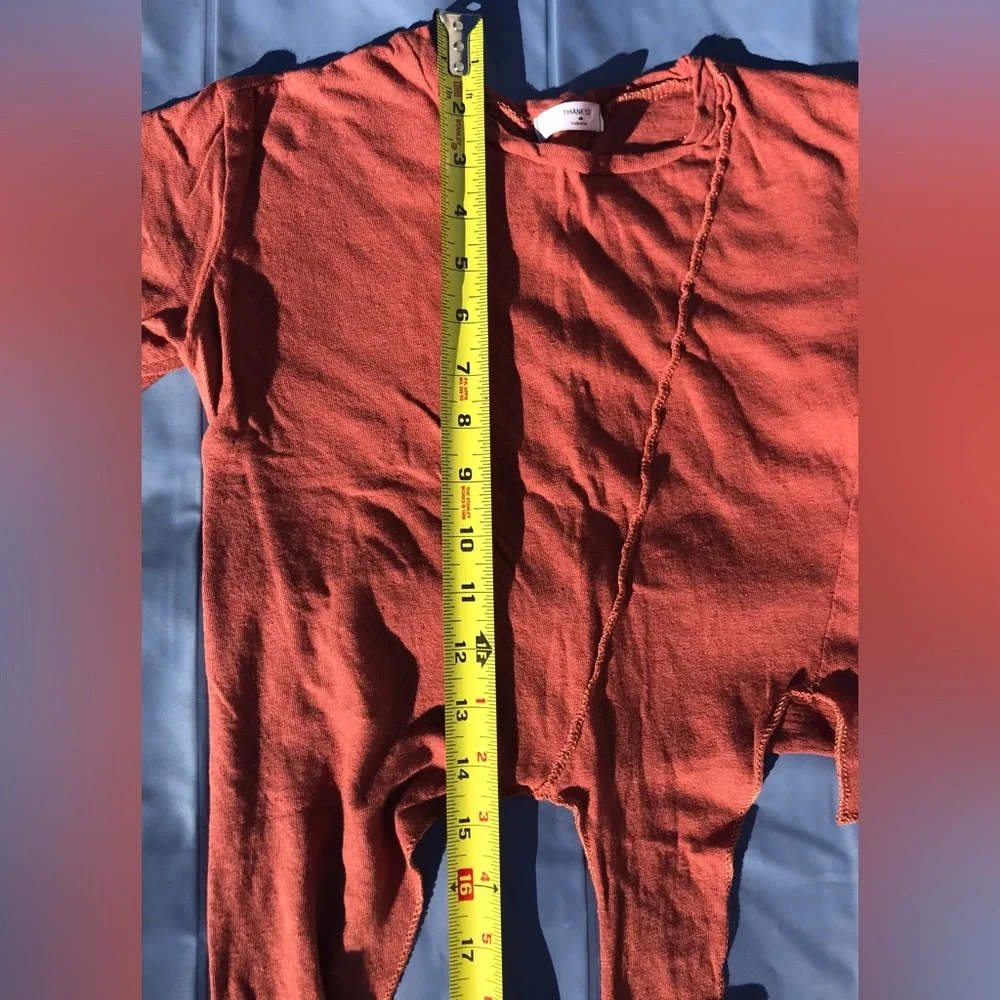 RARE Vintage THANK YOU Rusty Orange Asymmetrical Tie-Front Crop Tee - XS/S - Picture 5 of 6